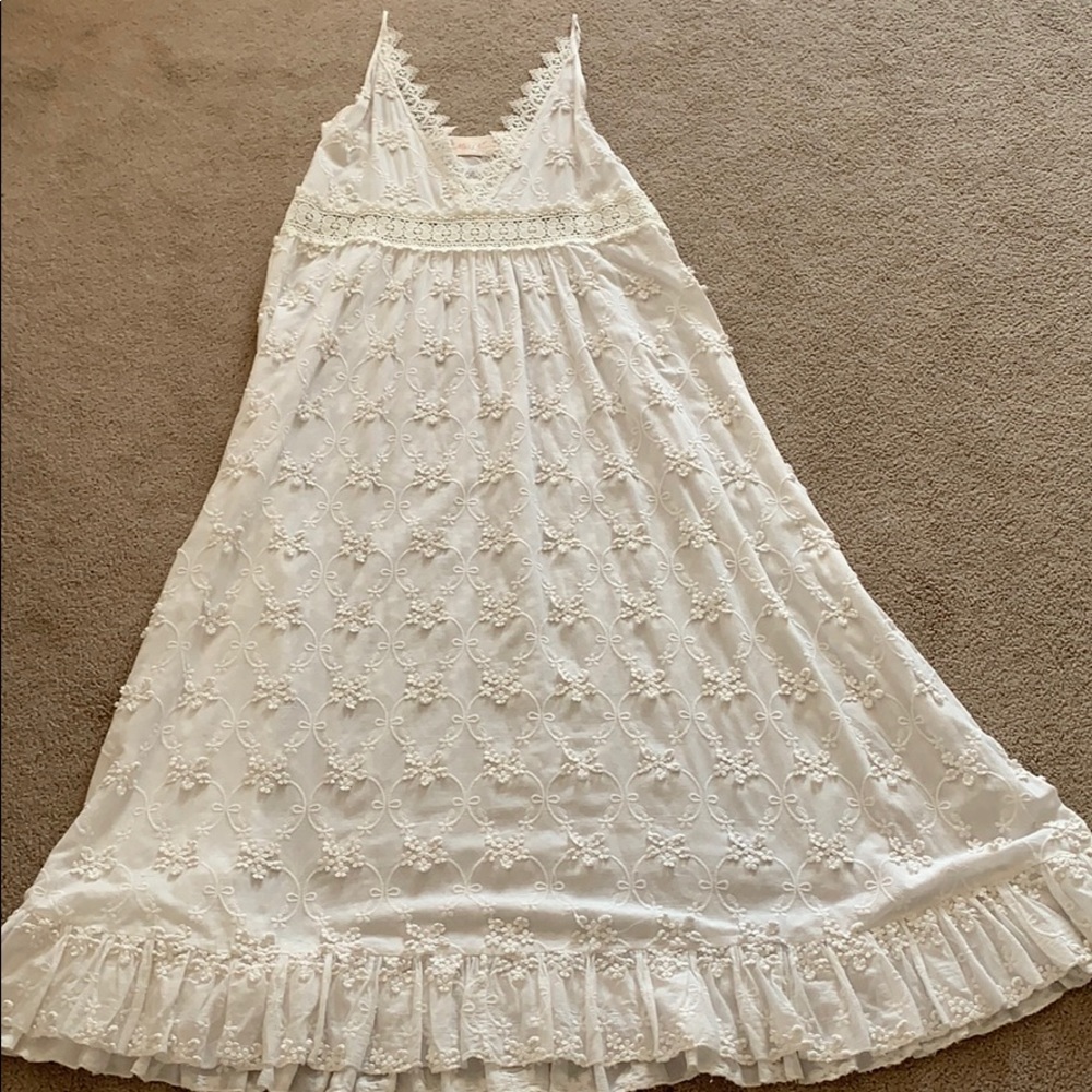 Miss June white embroidered long dress size small